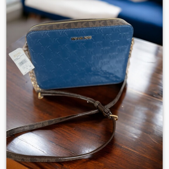 Michael Kors Handbag - Picture 1 of 4